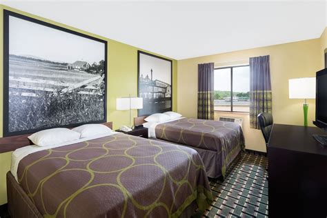 Super 8 by Wyndham Marietta | Marietta, OH Hotels