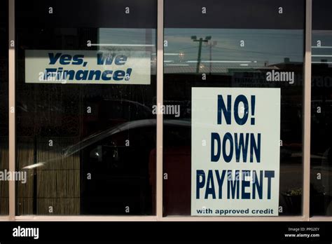 car lot signs Stock Photo - Alamy