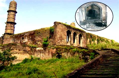 story asirgarh fort burhanpur know shiva temple ashwathama | इस किले का इतिहास कर देगा हैरान ...