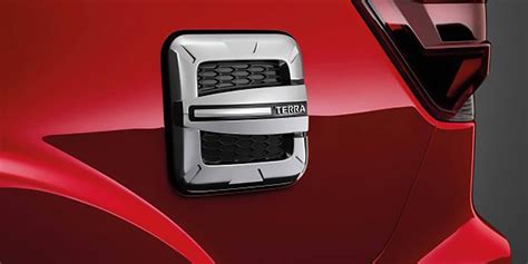 Nissan Terra - Accessories