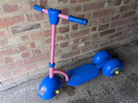 RARE ORIGINAL TELETUBBIES Po Tri-Scooter Circa 1998 Blue and Pink £25.00 - PicClick UK