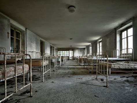 Haunting Images of Italy's Abandoned Psychiatric Hospitals - ABC News