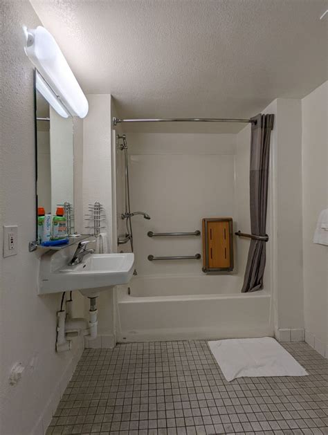 MOTEL 6 - SAN DIEGO - 217 Photos & 256 Reviews - 2424 Hotel Cir N, San ...