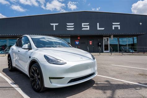 Tesla's Share of US Electric Vehicle Market Slipped to a New Low in Q3