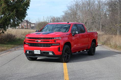 2020 Chevrolet Silverado 1500 RST Rally Edition Pickup Review | Driving