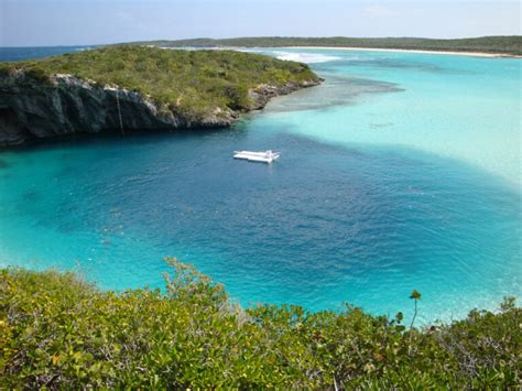 Dean's Blue Hole - Long Island, Bahamas - TravelLiveShop.com Deans Blue ...