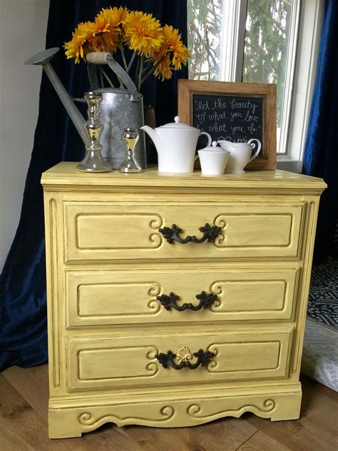 The Benefits Of Chalk Paint For Furniture Colors - Paint Colors