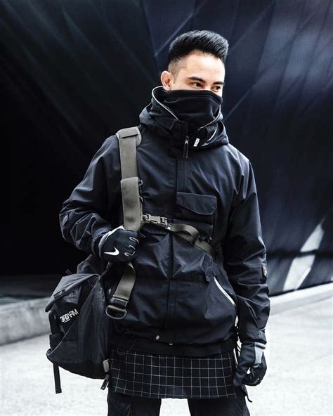 Pin by Nazkimo Aesthetic on Tactical / Techwear Look | Cyberpunk ...