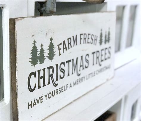 Farm Fresh Rustic Christmas Tree Sign