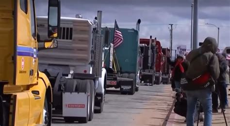 People's Convoy hits 8 miles long as vehicles join up – WND News Center