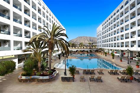 Columbus Aparthotel in Playa de las Americas, Tenerife | loveholidays