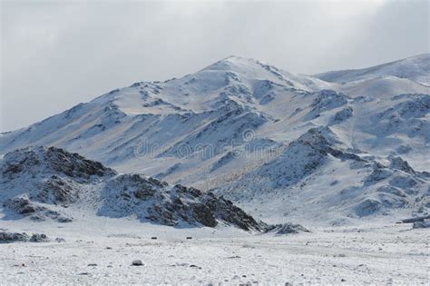 Beautiful Altai Mountains in Winter Siberia Stock Image - Image of horse, catching: 103672293