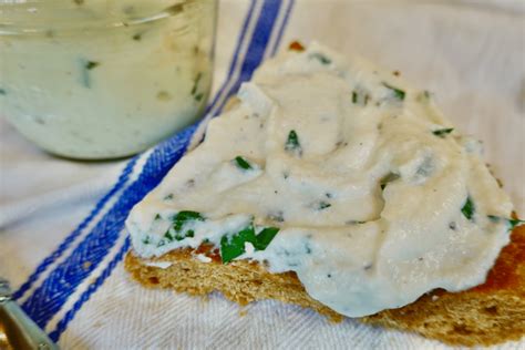 SIMPLE KEFIR CHEESE RECIPE - Texas Farmstead Living