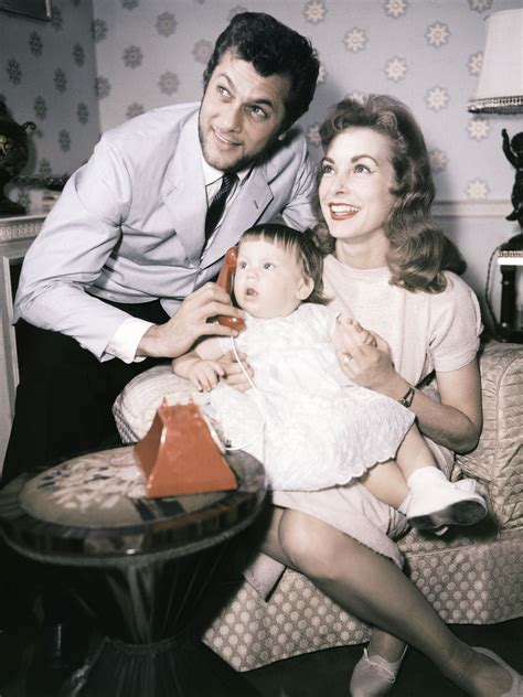 Jamie Lee Curtis Parents: Tony Curtis, Janet Leigh | Closer Weekly