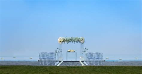 Seal Your Love With A Glamorous Island Wedding At Alila Seminyak