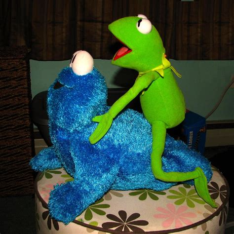 Cookie Monster Kermit Meme