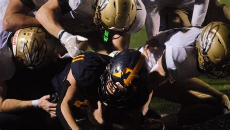 Northern Michigan high school football playoff scores, updates for Week 1