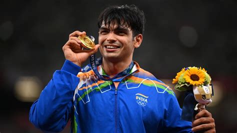 WATCH - Indian Army celebrates Neeraj Chopra's historic gold medal at ...