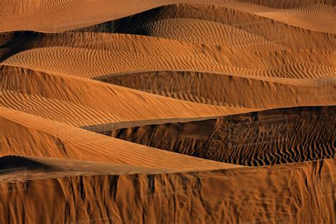 Close-up of sand dunes, Arabian Desert, Saudi Arabia - Stock Photo - Dissolve