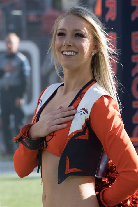 Pin by Andrew M on NFL Cheerleaders & NHL Ice Girls | Hottest nfl cheerleaders, Cheerleading ...