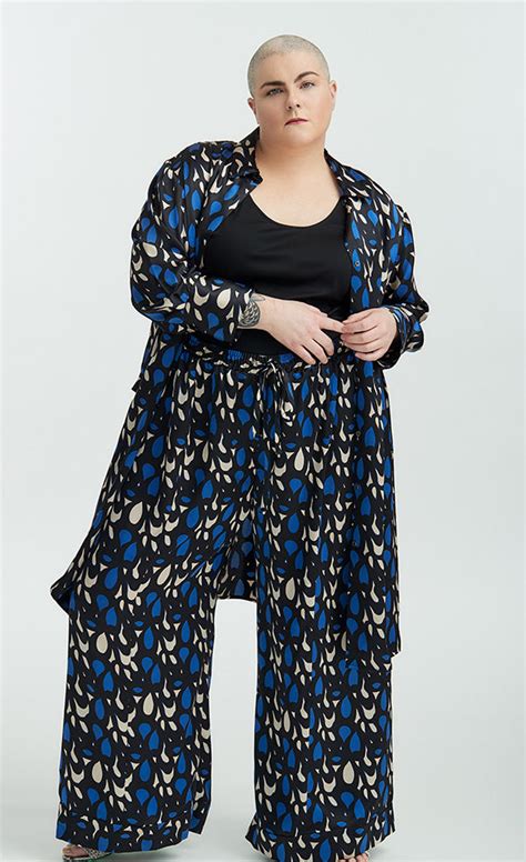 Pari Passu | Clothing for Plus-Size & Curvy Women