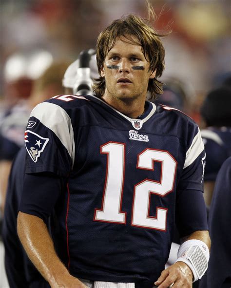 Tom Brady: Tom Brady American Football Quarterback Player