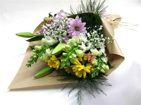 19 Best Florists for Flower Delivery in Milwaukee, WI - Petal Republic