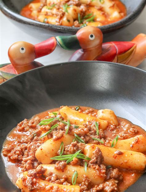 Tteokbokki - Kimchi Curious | Recipe | Tteokbokki, Food, Bulgogi beef