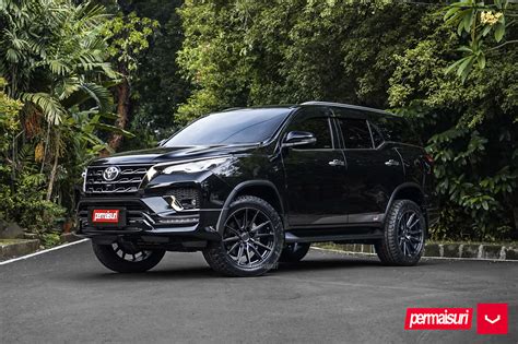 TOYOTA FORTUNER GR - HYBRID FORGED SERIES: HF6-1 - Vossen Wheels