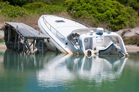 10 Boat Docking Tips | Boats.net