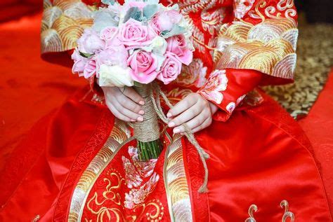 What Types of Flowers are Most Popular for Chinese Weddings? | Wedding pics, Wedding flowers ...