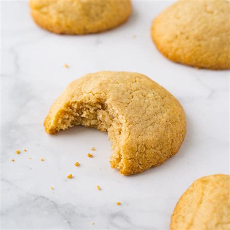 Almond flour keto peanut butter cookies - Here To Cook