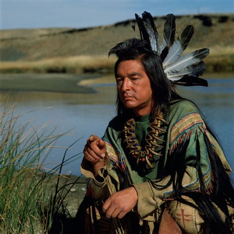 Dances with Wolves (1990) Native American Face Paint, Native American ...