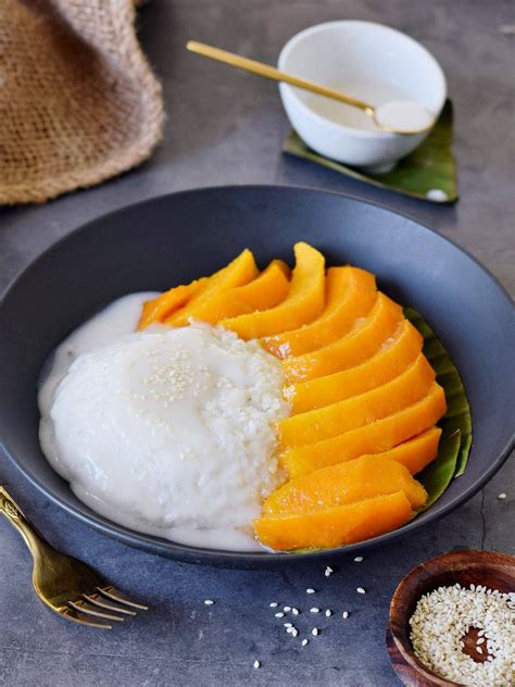 Mango Sticky Rice | Coconut Rice Recipe - Elavegan