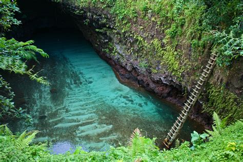 File:To Sua Ocean Trench - Lotofaga village - Samoa.jpg - Wikipedia ...