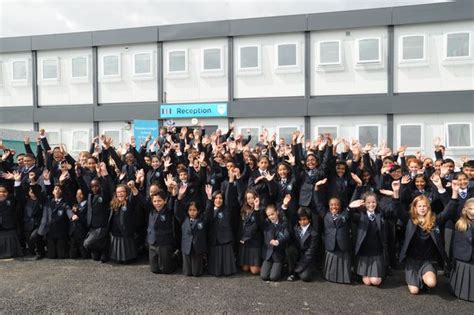 Maiden Erlegh in Reading school is welcomed to the borough - Berkshire Live