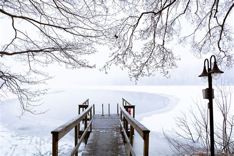 Tips for Maintaining Your Boat Dock in the Winter of 2022 : TommyDocks