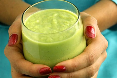 Crisp Green Smoothie from my 21 Day Smoothie Guide