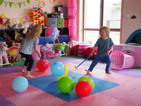 Fun Indoor Games for Kids Using Balloons.