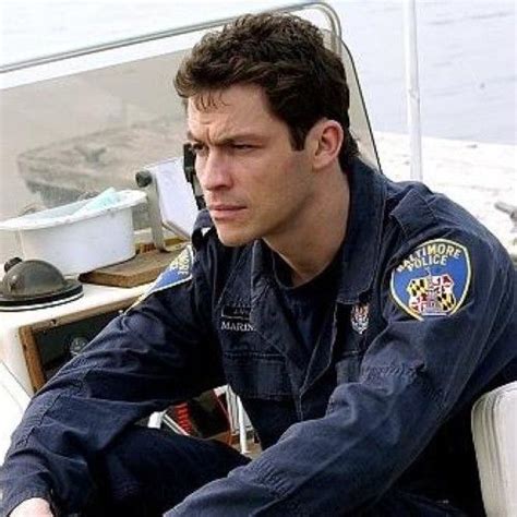 I should point out that I loooove Jimmy McNulty, but I do NOT love ...