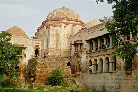 Hauz Khas Fort & Lake (New Delhi) | My Travelogue - Indian Travel ...