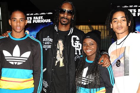 Snoop Dogg Wife And Kids 2022