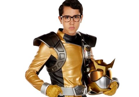 Power Rangers Beast Morphers Gold Ranger Debuts - Power Rangers NOW