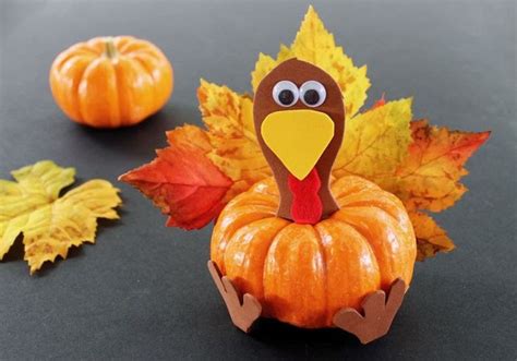 40 Easy Thanksgiving Crafts Both Kids and Adults Can Handle | Thanksgiving crafts for kids ...