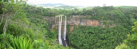 Chamarel Waterfall | | Alluring World