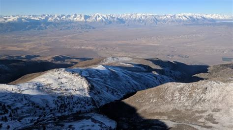 Aerial view of the Owens Valley, CA Nov. 2017 [OC] [3840x2160] : r ...