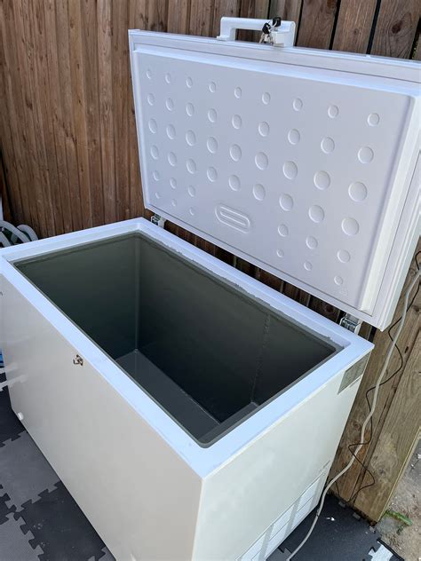 So you want to build a DIY chest freezer ice bath? | by Jason Donnelly | Medium