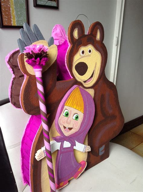 Piñata De Masha Y El Oso - Bs. 50.500,00 en Mercado Libre