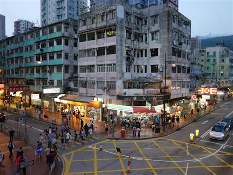 The Elevated Walkways of Tsuen Wan, Hong Kong - Isidor's Fugue