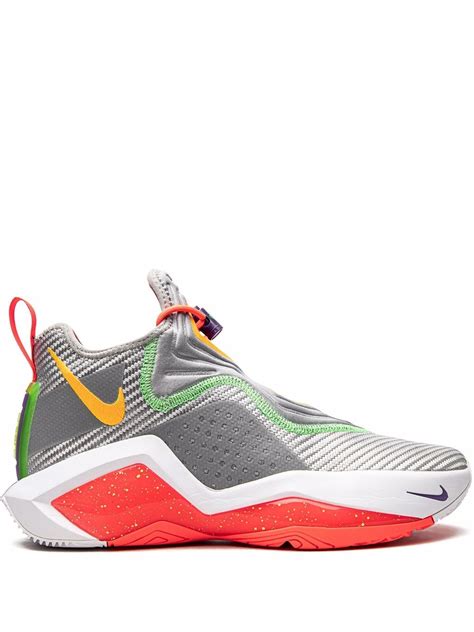 Nike LeBron Soldier 14 "Hare" Sneakers | Silver | FARFETCH